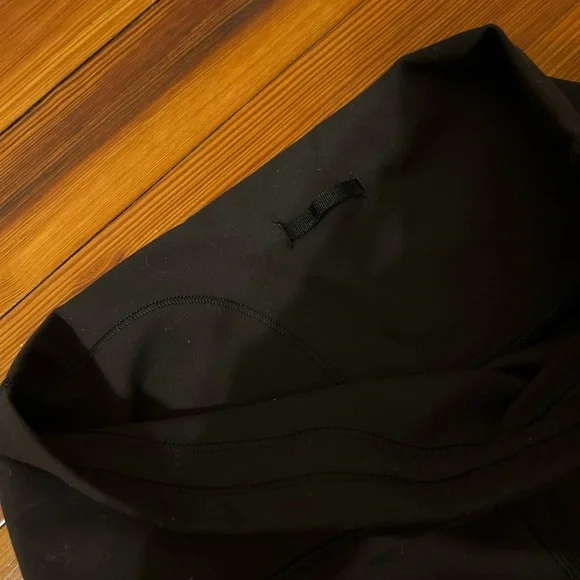 Lululemon Wunder Train High-Rise Crop